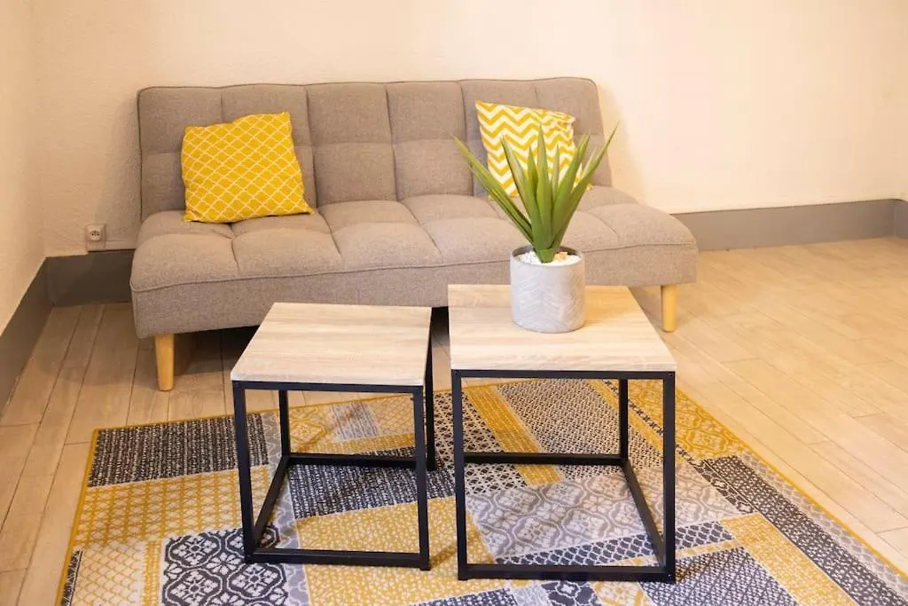 Apartment L'Urbain B - Tout Equipe - Centre-Ville Gare Montlucon France